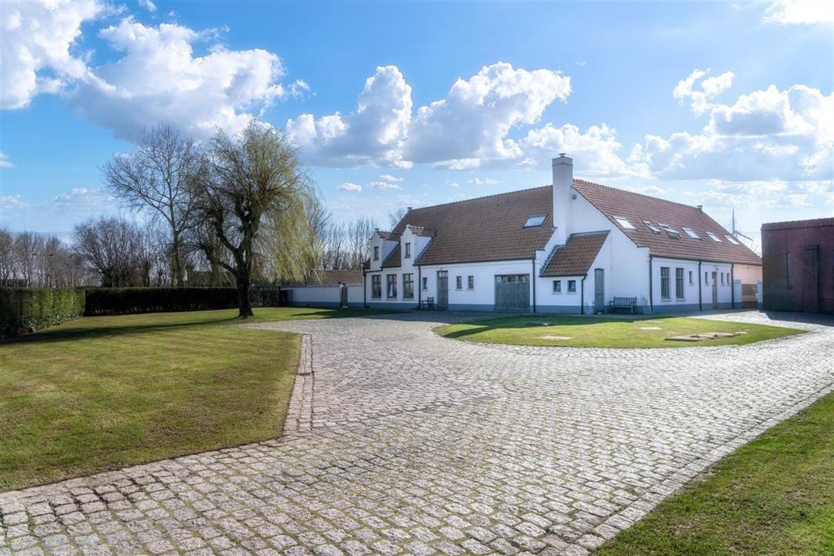 Beautiful 3-Bedroom - 3-Bathroom Appartment Pendula Brugge Eksteriør billede